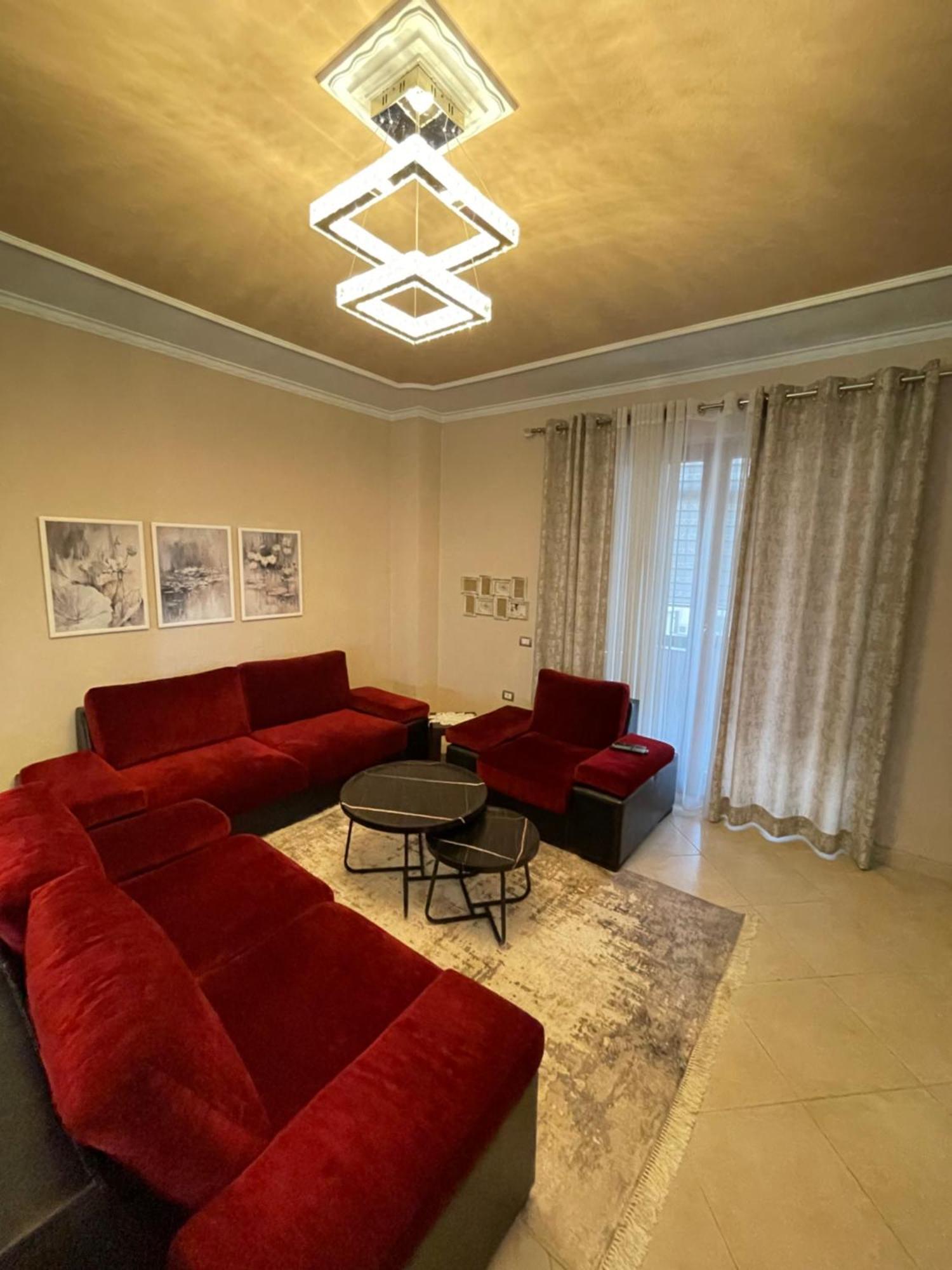 Skybase Appartement Tirana Buitenkant foto